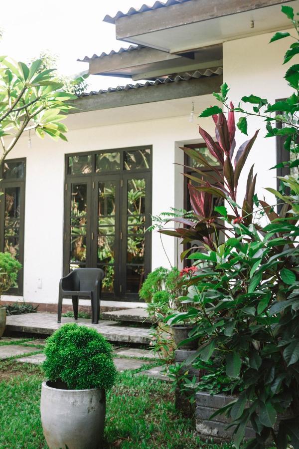Uralsurf House Hotel Weligama Exterior photo
